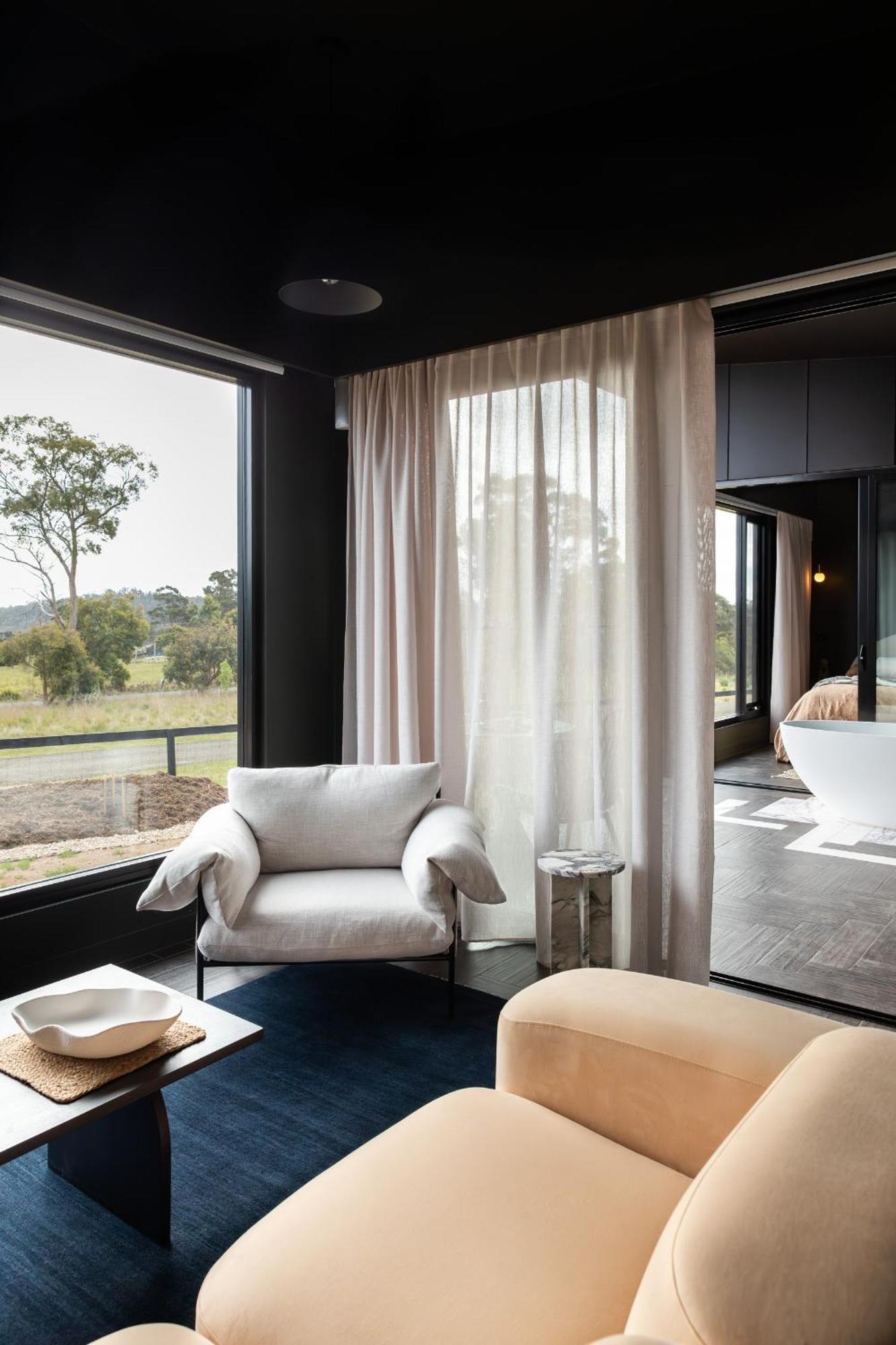 Wherewithal Luxury Suites Carlton Eksteriør billede